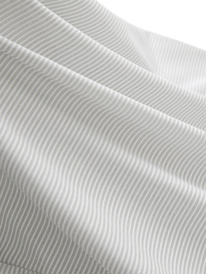 Women‘s Q-Zip Pin Striped Golf Shirts