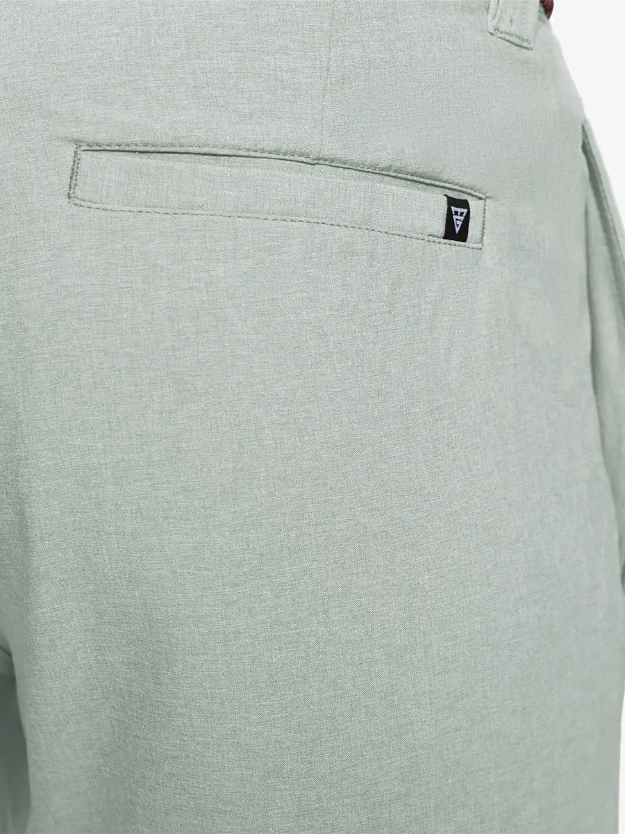 GLACIER GREY 7 Inch Heather Performance Golf Shorts close-up of back right pocket detail