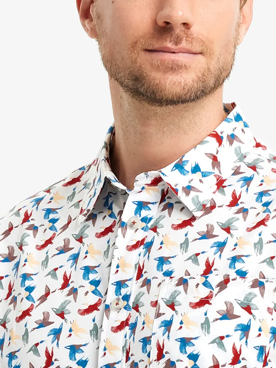 Front view from nose to chest wearing COLORFUL WILD GOOSE Stylish Printing Summer Shirt.